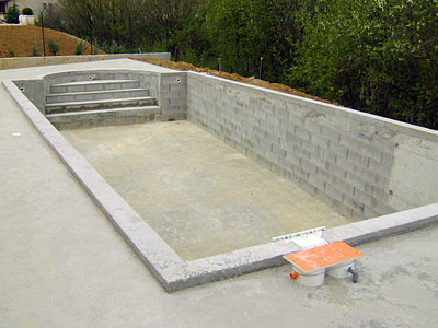 Création piscine béton à La Rochelle